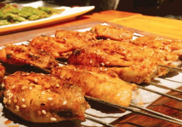 兴鑫美食脆香烧烤